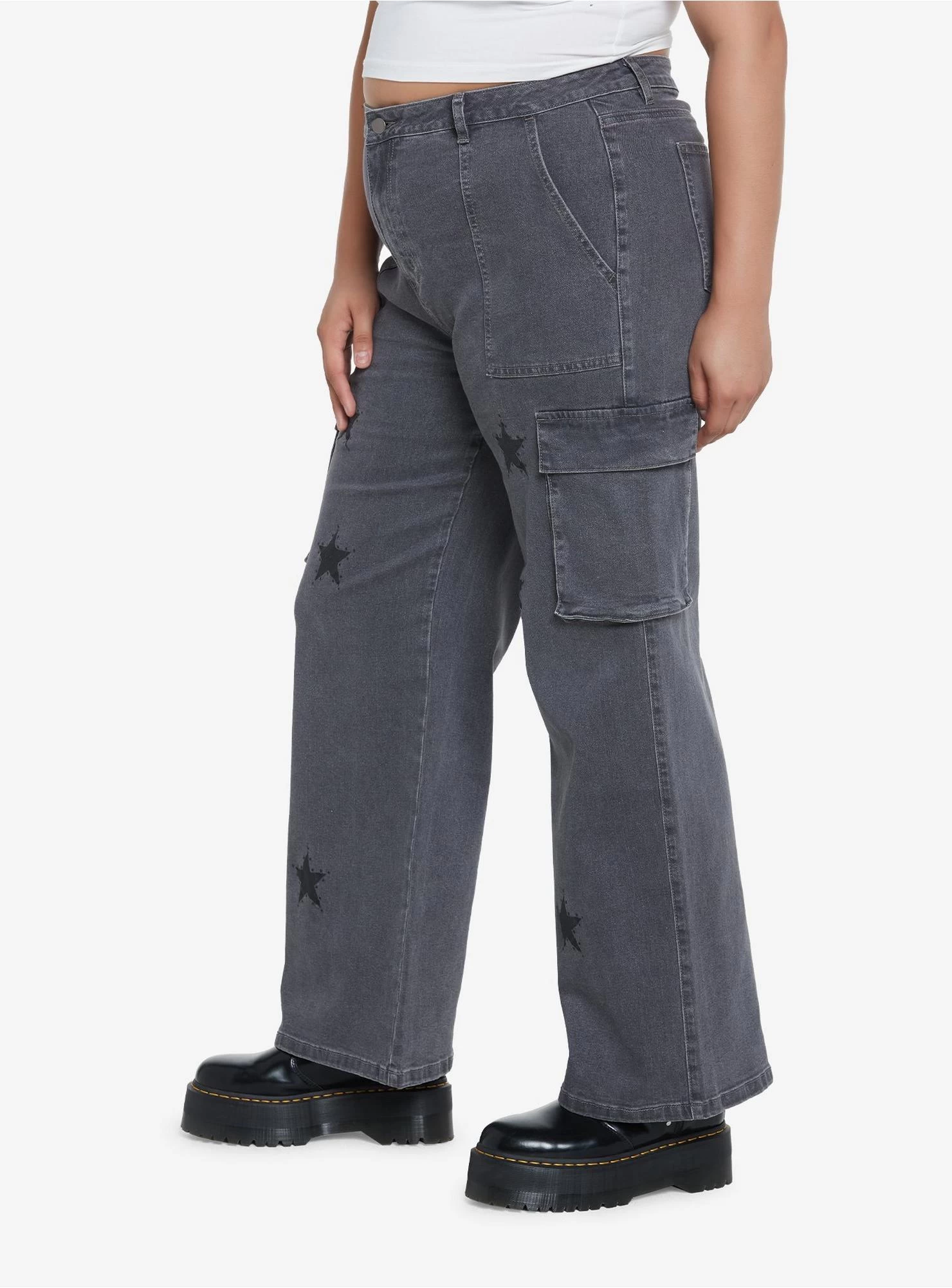 Social Collision Grey Star Cargo Pants Plus Size - Image 3