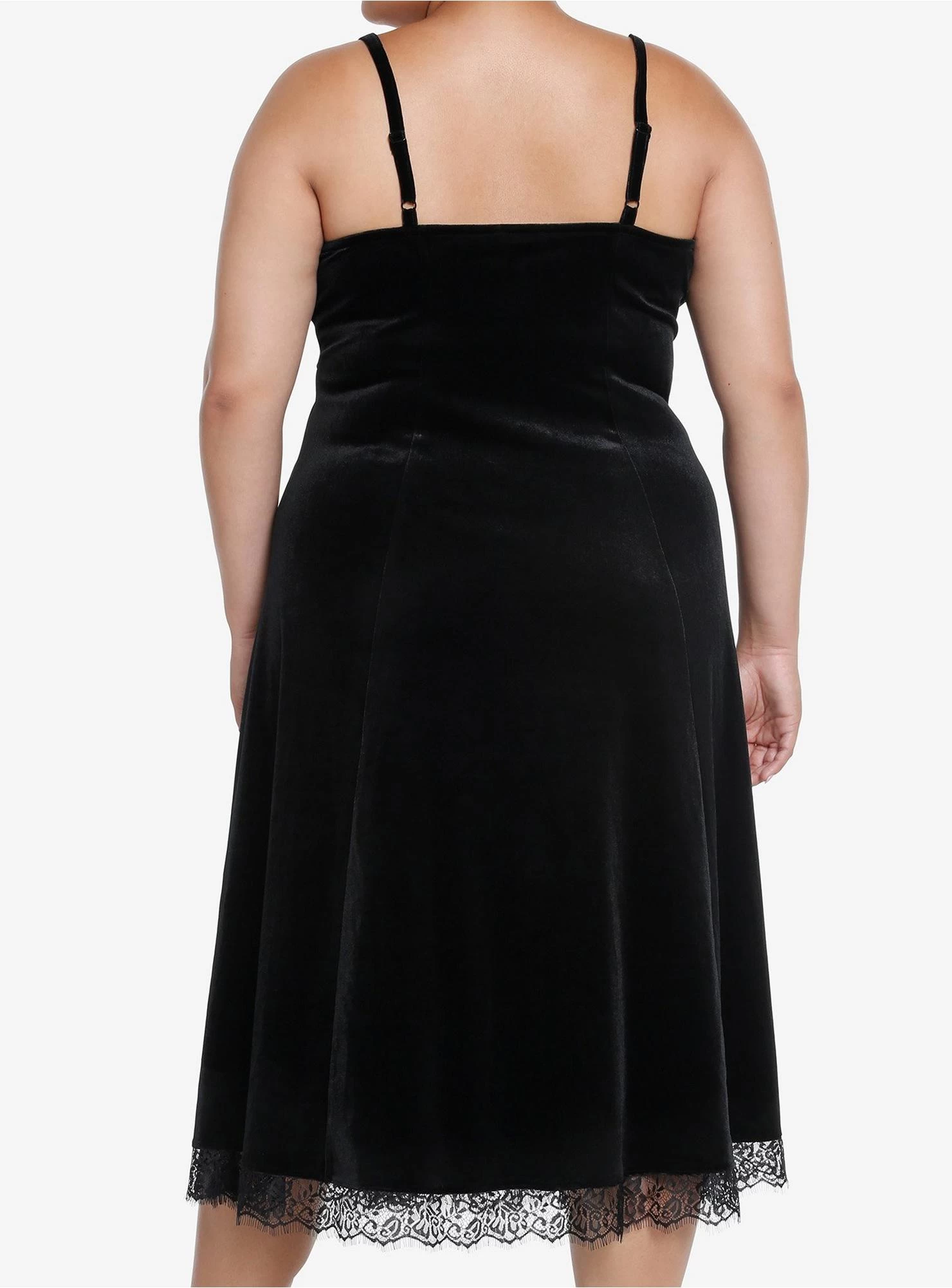 Cosmic Aura Black Velvet Lace Midi Dress Plus Size - Image 3
